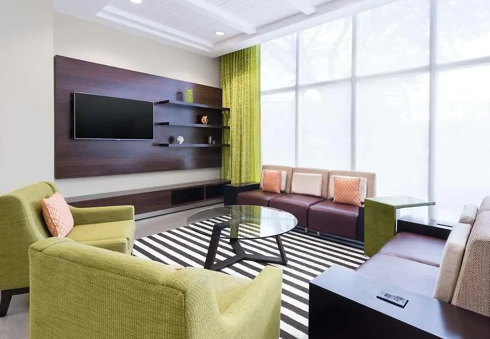 Courtyard By Marriott Kingston, Jamaica Hotel