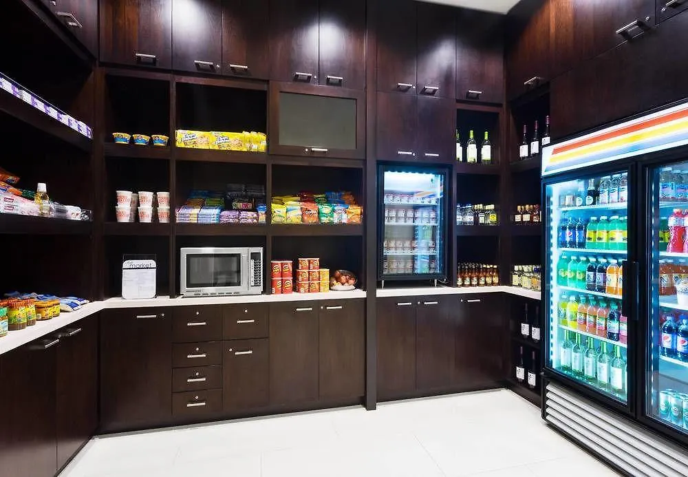 Courtyard By Marriott Kingston, Jamaica Hotel Kingston