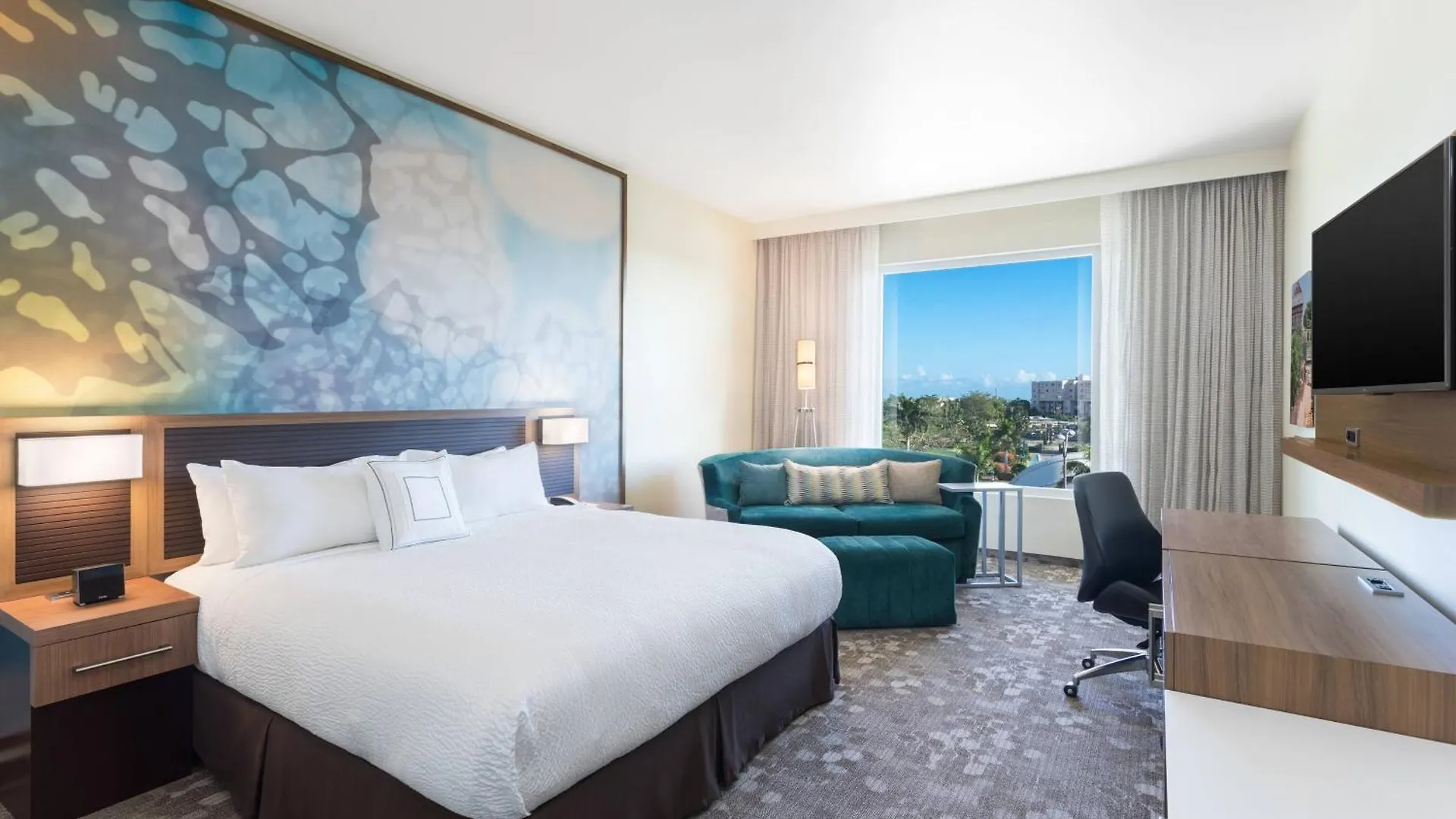 Courtyard By Marriott Kingston, Jamaica Hotel